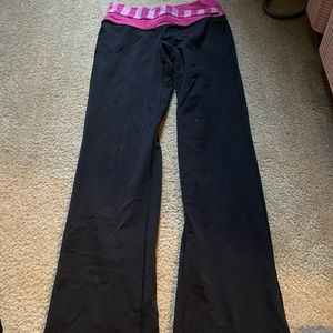 Astro groove pant size 6, flare, lululemon
